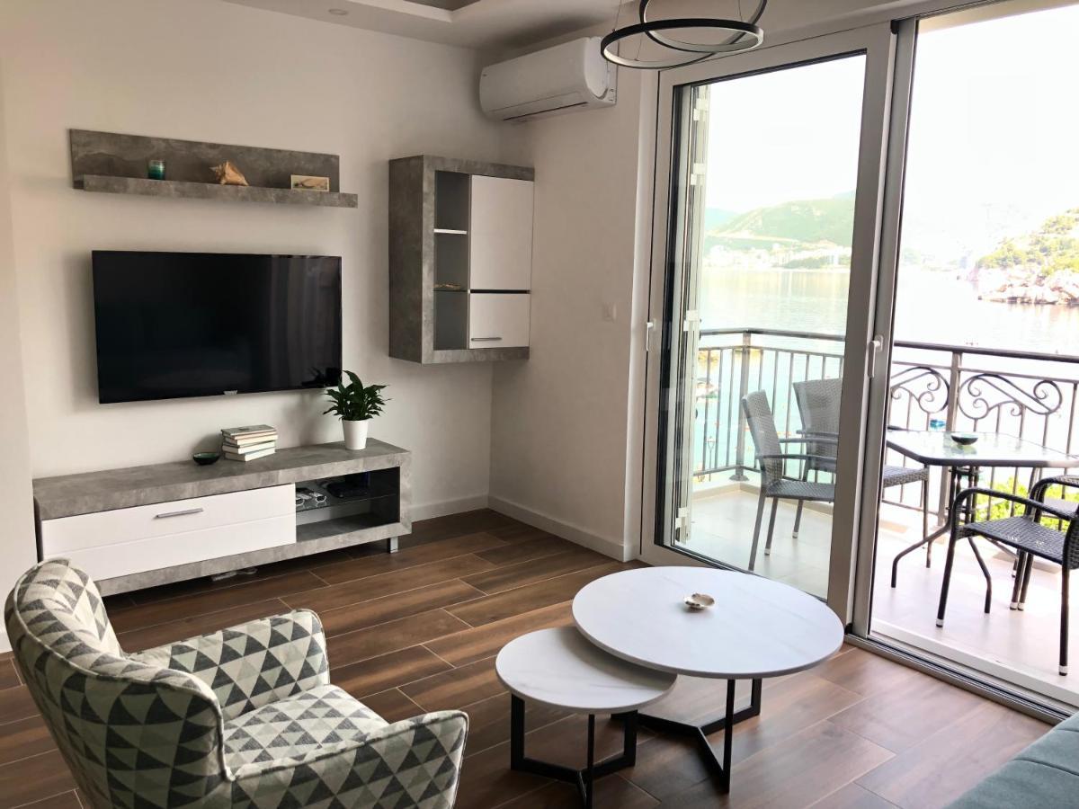 Apartment Sara With Seaview Будва Екстер'єр фото