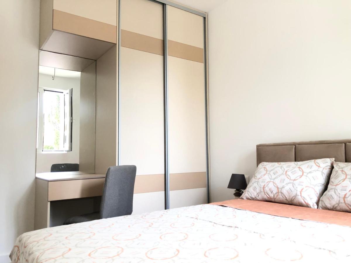 Apartment Sara With Seaview Будва Екстер'єр фото