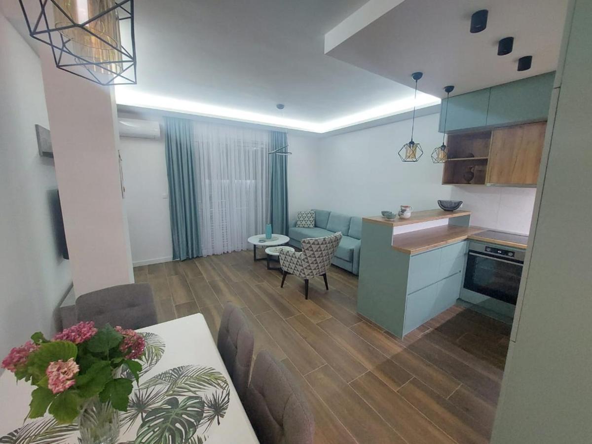 Apartment Sara With Seaview Будва Екстер'єр фото